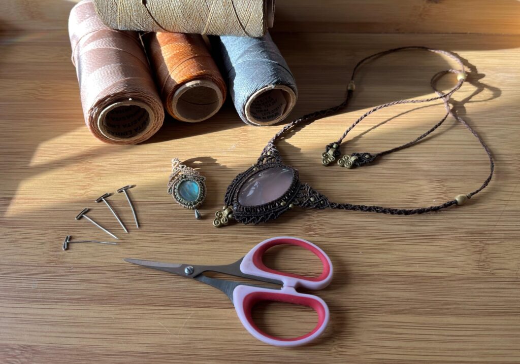 Workshop Macramé – Maak je eigen juweel met edelsteen of kristal tweedaagse